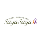 „NPO法人 女性ネットさやさや Saya-Saya“-Logo mit orangefarbenen und violetten Aufklarungsschleifen, in einem weißen Kreis.