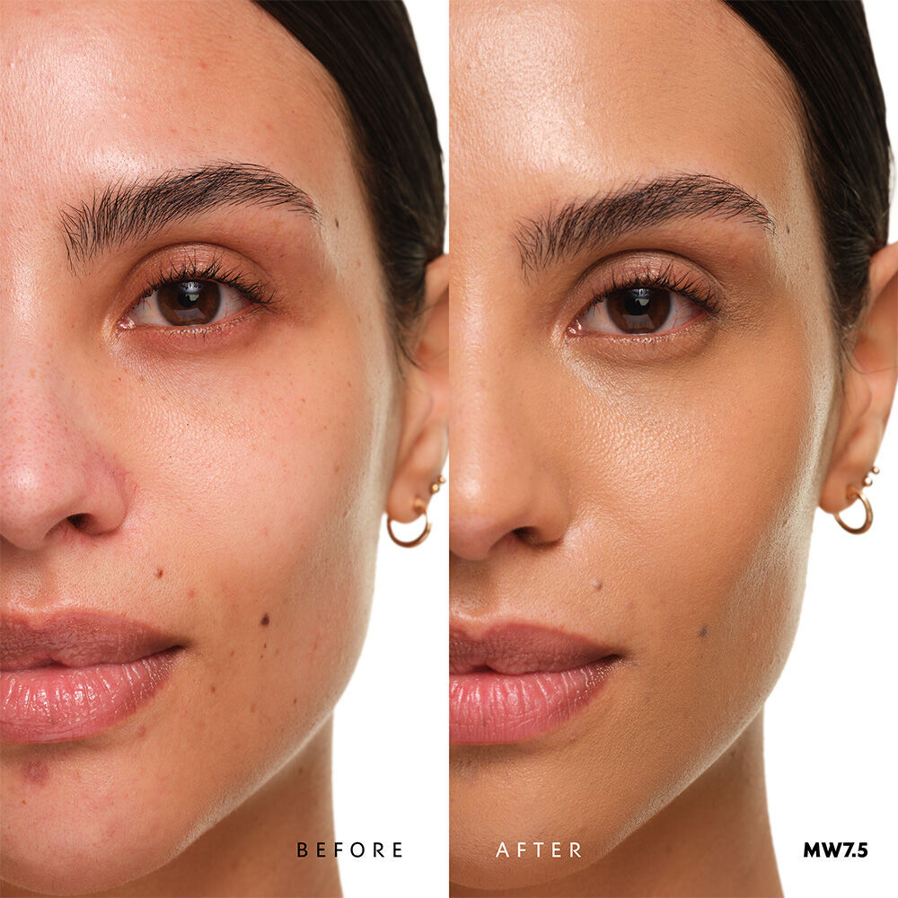 Vorher und nachher YSL SKIN AFFAIR SOFT GLOW CUSHION FOUNDATION MW7.5. Ebenmaßiger Teint mit nahtlosem, strahlend-weichem Glow-Finish.