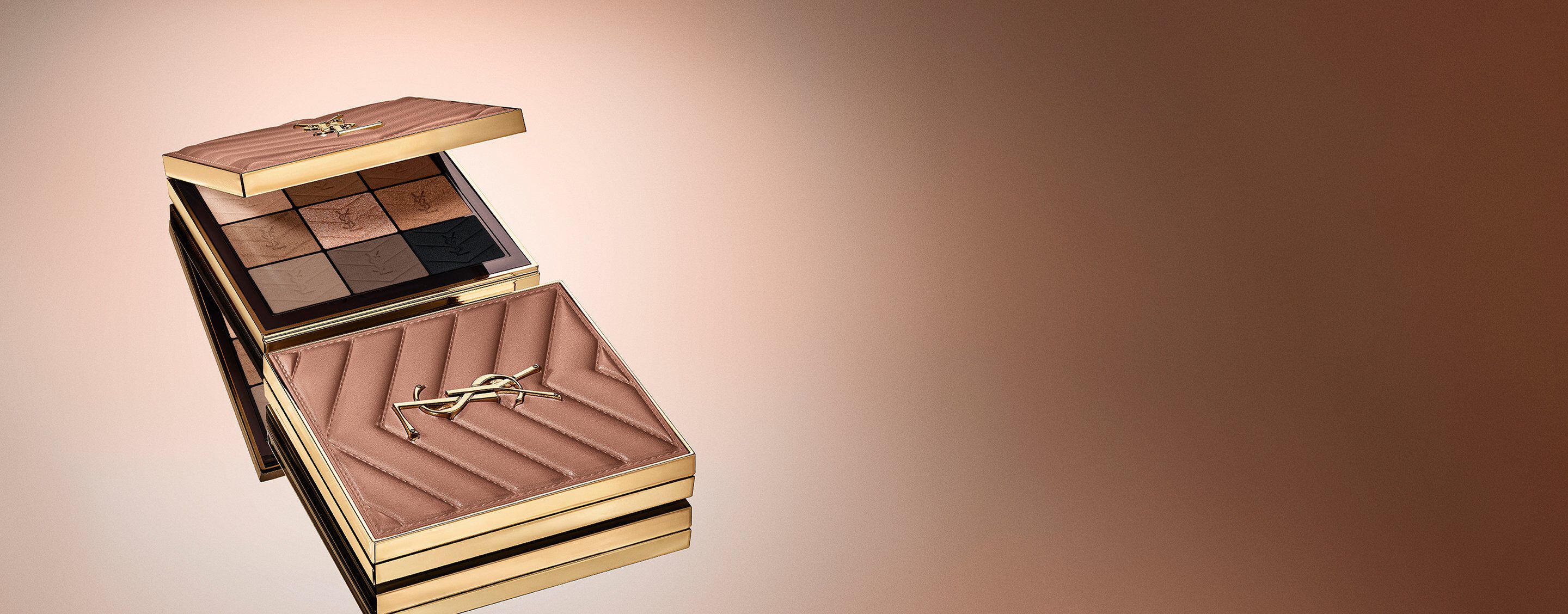 Eine offene und geschlossene Yves Saint Laurent Couture Mini Clutch Lidschattenpalette in Roségold mit neun schimmernden und matten Nuancen.